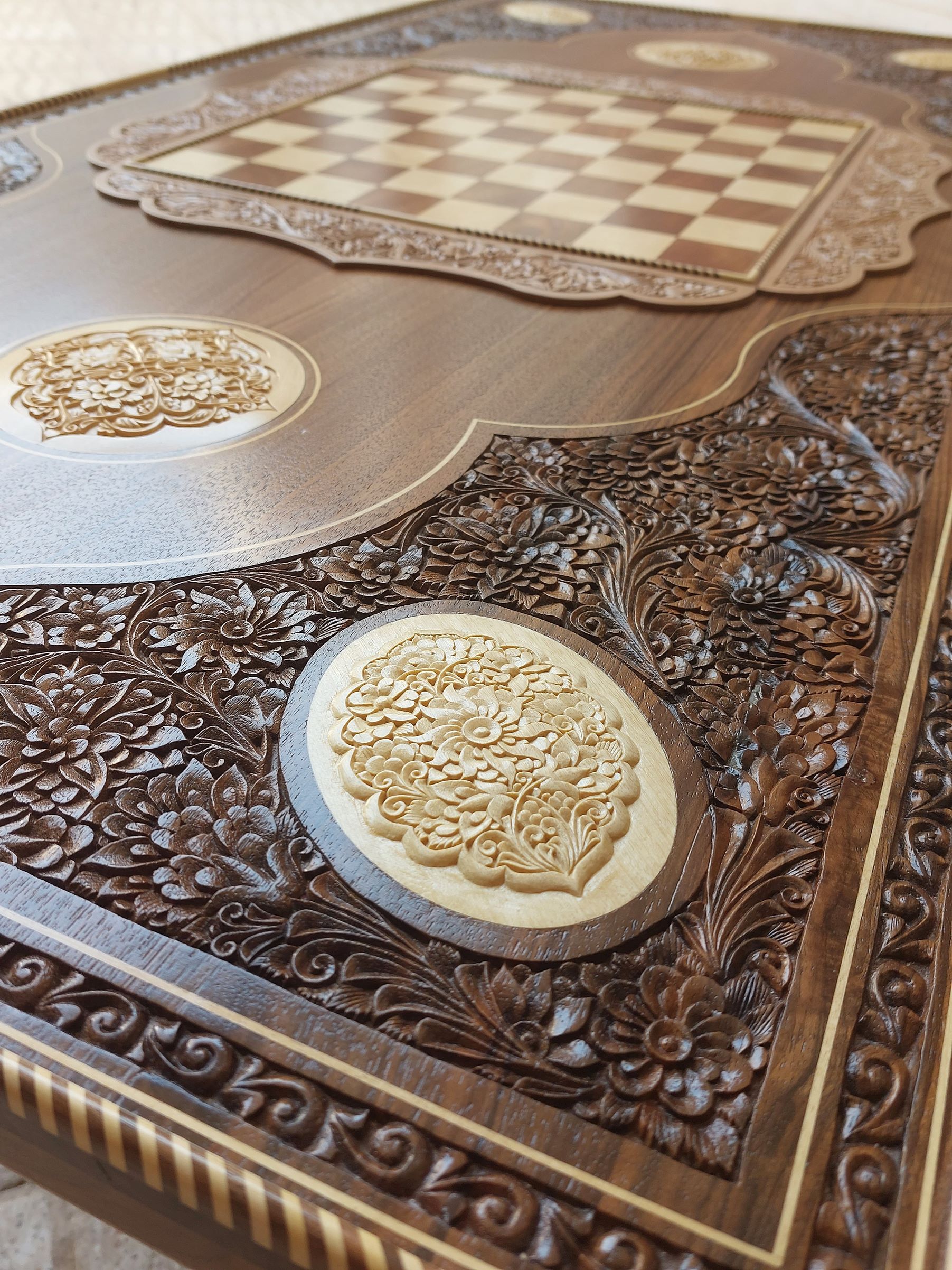 منبت سنتی آباده 